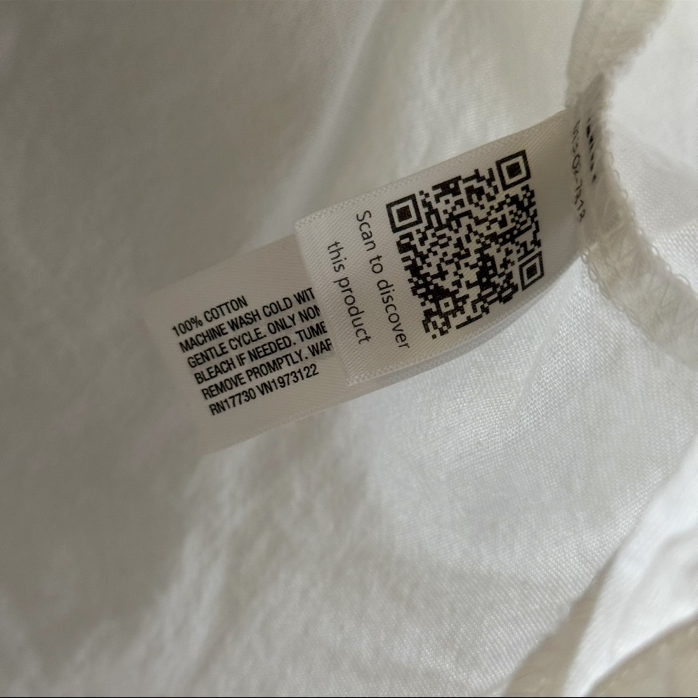 White Button Up Top - Picture 4 of 4